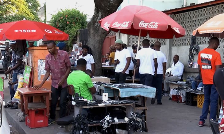 Polícia Municipal proíbe comércio informal nas avenidas protocolares